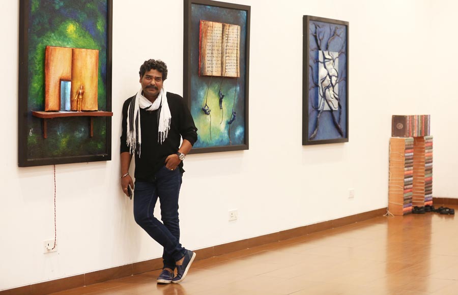 Celebs grace Sumit Mishra’s art show - Vimarsh