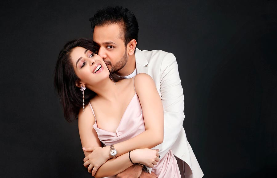 Garima Jain gets engaged to Raahul Gautam Sarraf