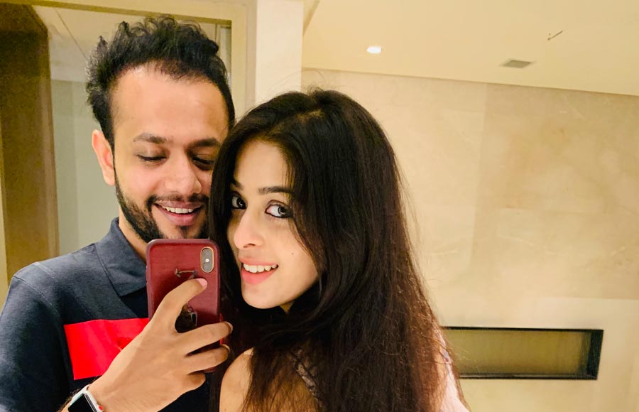 Garima Jain gets engaged to Raahul Gautam Sarraf