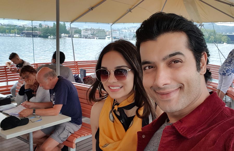 Ssharad Malhotra and wife Ripci enjoys honeymoon in Europe