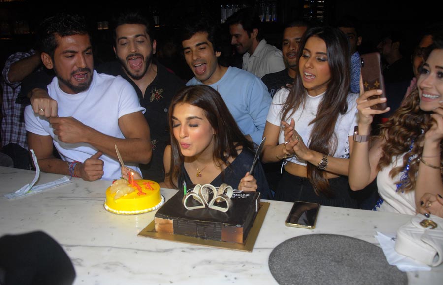 Celebs galore at Shiny Doshi's birthday bash