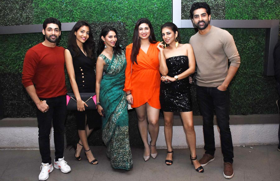 Munisha Khatwani's throws her birthday bash!