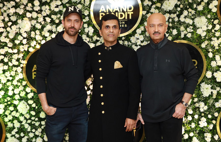 Anand Pandit's star-studded Diwali bash