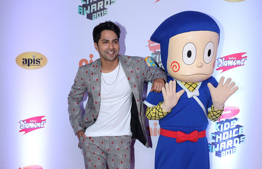 Red Carpet: Nickelodeon Kids Choice Awards 2019