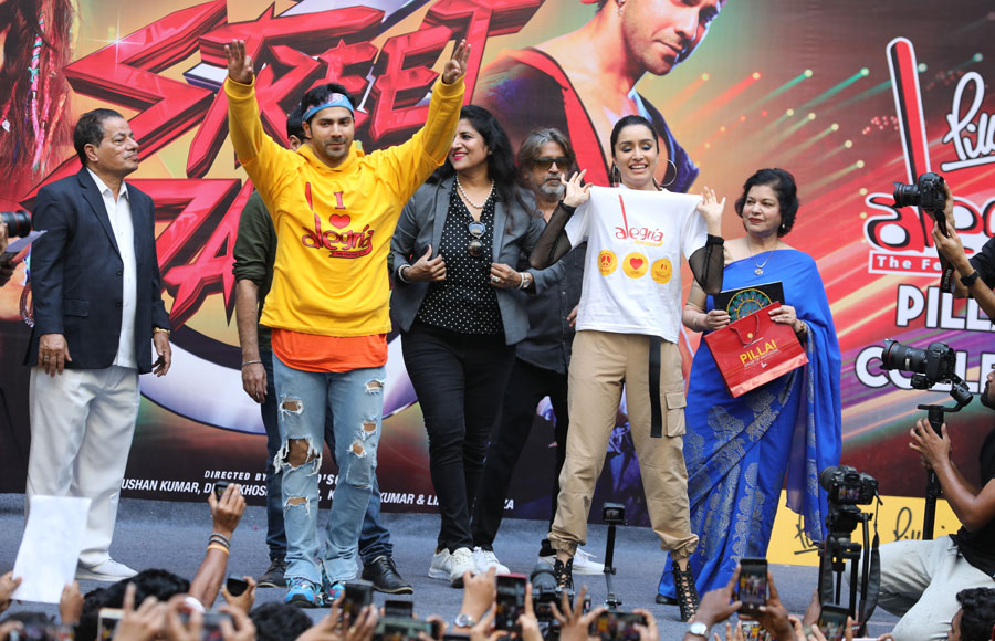 Varun Dhawan and Shraddha Kapoor  at 'The Festival of Joy'