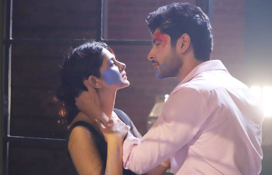 Rudra and Maya's sizzling romance in Beyhadh 2