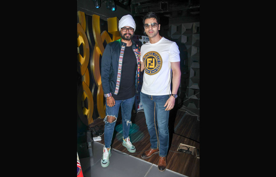 Ramji Gulati with Vivek Dahiya