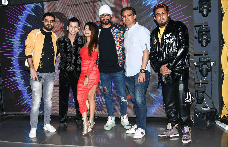  Vikram Nagi, Siddharth Nigam, Avneet Kaur, Ramji Gulati, Raj Chanana , Rapper MAC 