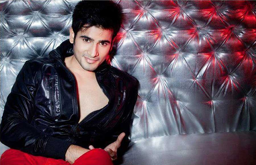 Karan Tacker