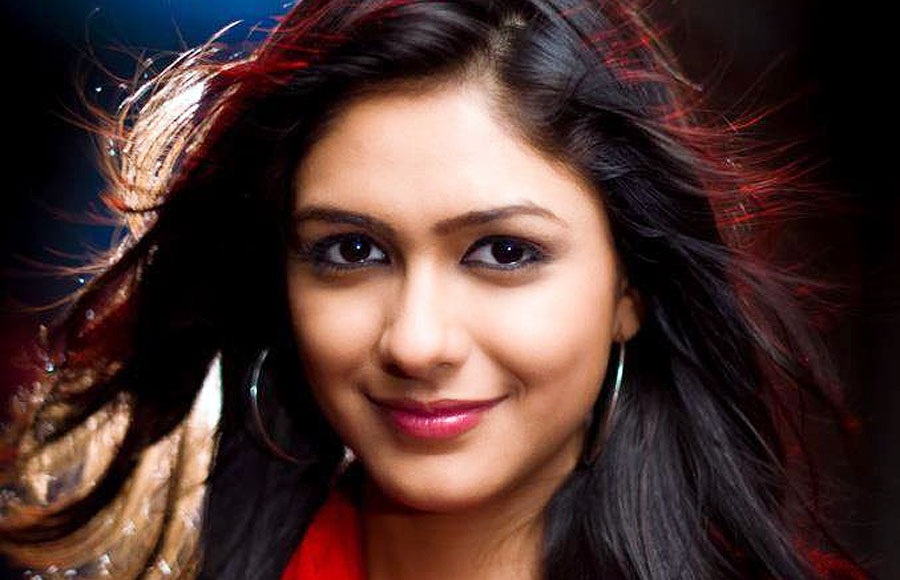 Mrunal Thakur