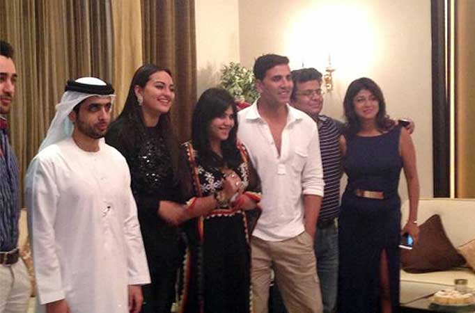 Akshay Kumar, Ekta Kapoor, Sonakshi Sinha and Imran Khan at Dubai