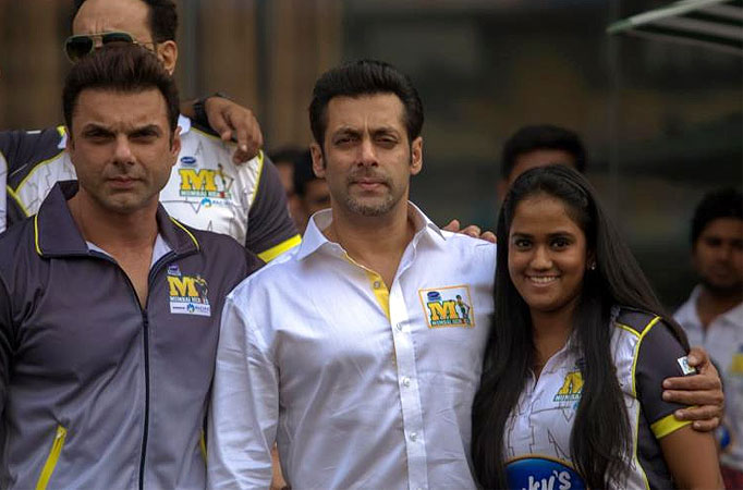 Salman Khan, Sohail Khan and Arpita Khan