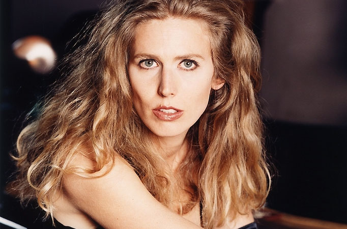 Sophie B. Hawkins 