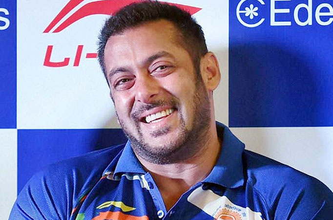 B-Town hails Salman's acquittal in poaching cases