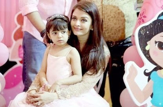 Aaradhya Bachchan with Aishwarya Rai Bachchan