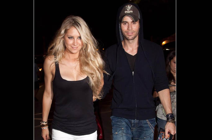 Enrique Iglesias, girlfriend welcome twins