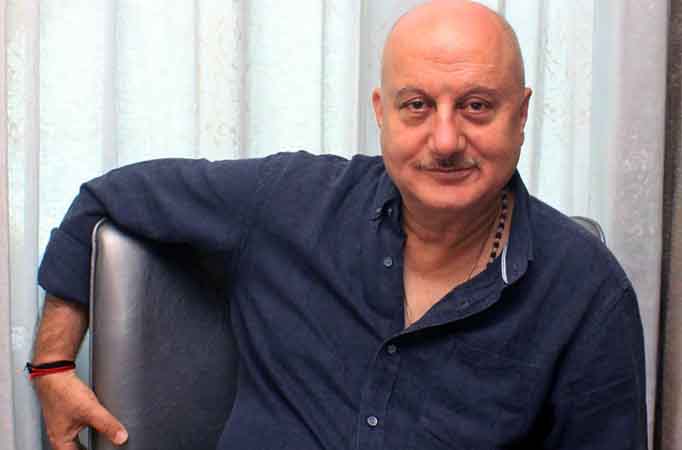  Anupam Kher 