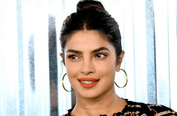 Asthmatic' Priyanka Chopra enjoys a smoke on yacht