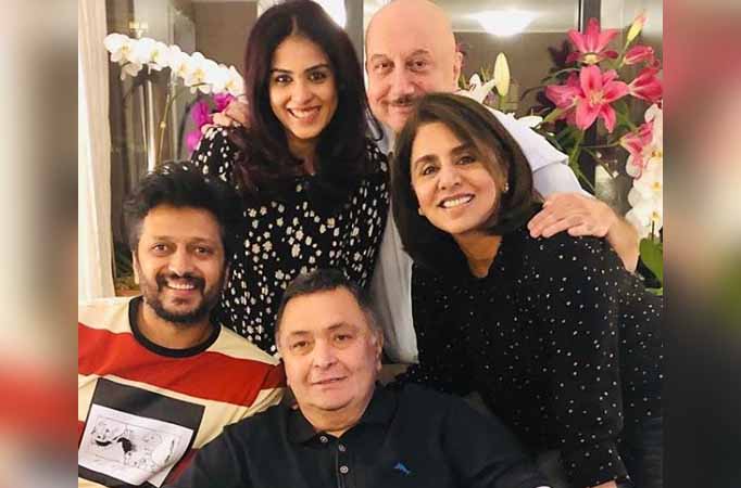 Rishi enjoys 'ghar ka khana' with Riteish, Genelia in NY