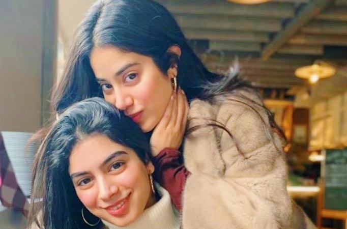 Janhvi Kapoor MISSES sister Khushi Kapoor 