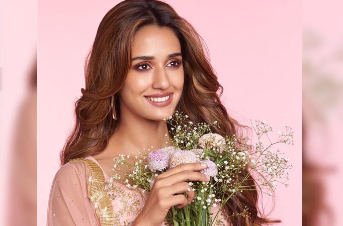 Disha Patani receives a special LETTER from her dance TEACHER