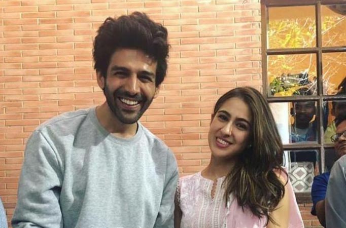 Sara Ali Khan trips and almost falls off stage; Kartik Aaryan saves her