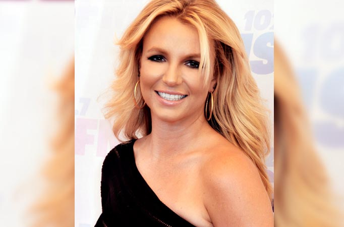 Britney Spears begs netizens to stop bullying her