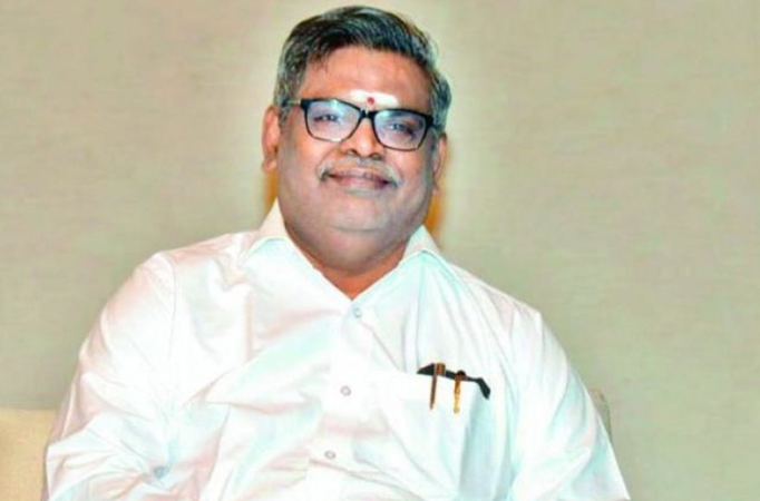 Popular Telugu lyricist Sirivennela still in ICU