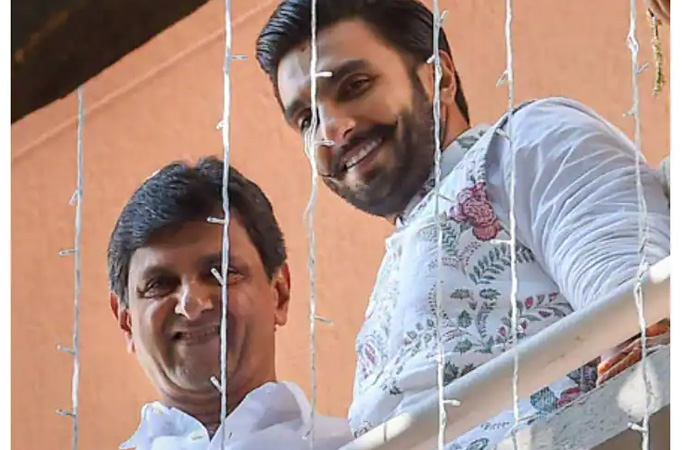 Ranveer posts video of father-in-law Prakash Padukone reminiscing about 1983 WC win