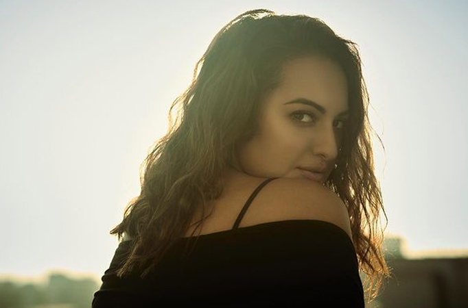 Sonakshi Sinha gives quirky reply on being asked about getting married