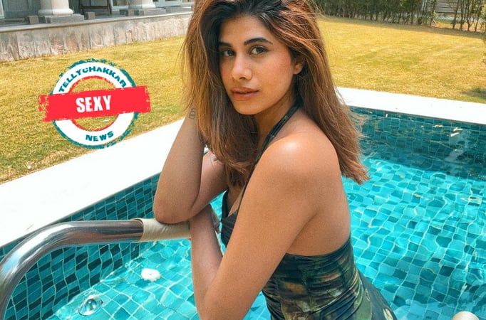 Sexy! Meri Pyari Bindu actress Malvika Sitlani is too hot to handle in these pictures