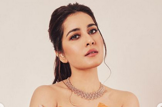 Raashii Khanna birthday: These pictures of Yodha actress are too hot-to-handle 