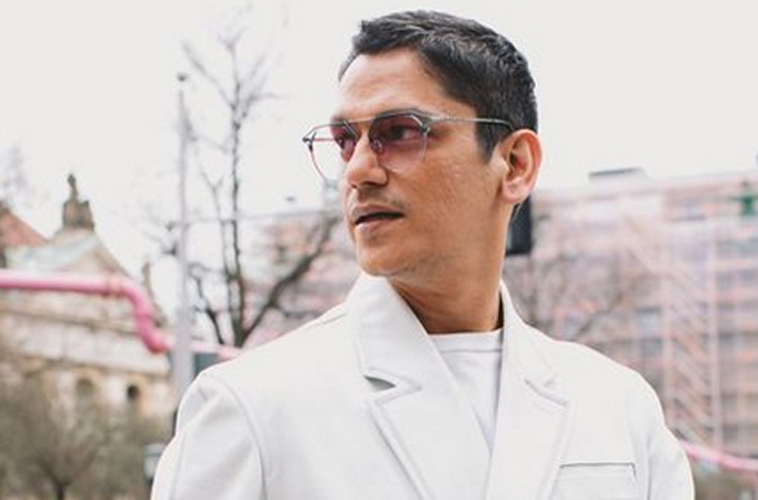 Vijay Varma is a fashion insignia as he dons a lavish white attire at Berlin International Film Festival 2023