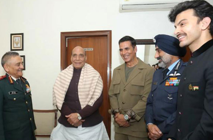 Akshay Kumar, Veer Pahariya