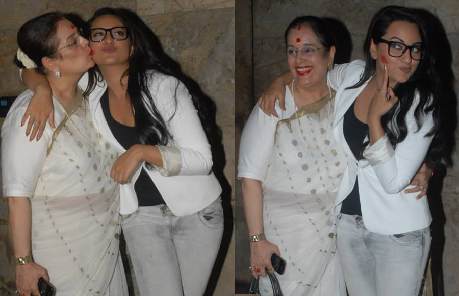 Sonakshi sinha with mother Poonam sinha