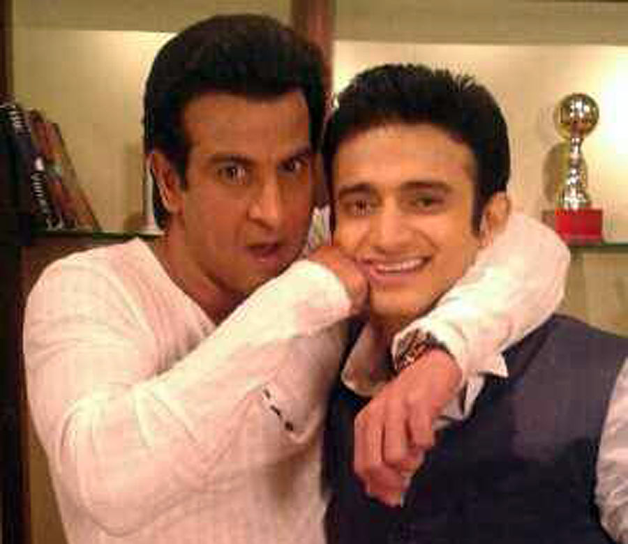 Adaalat brothers - Ronit and Romit