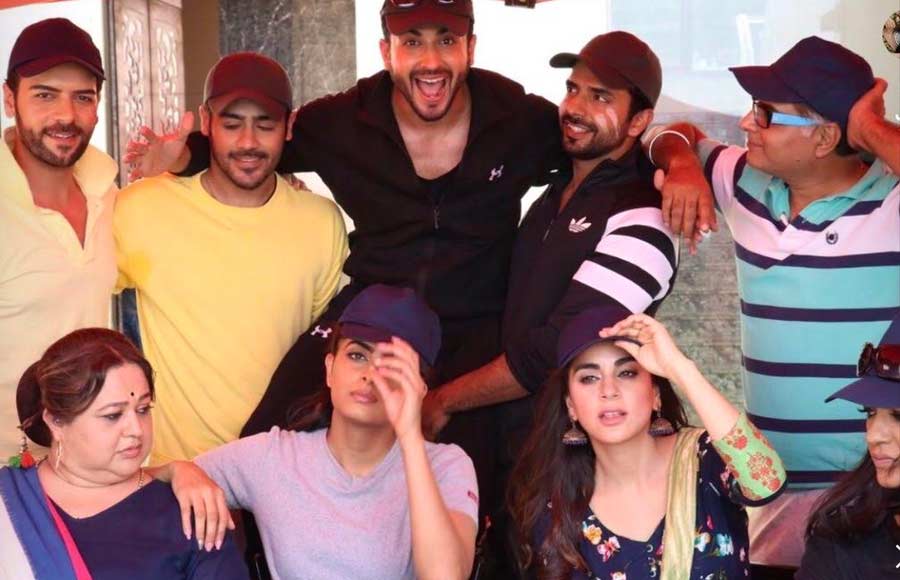 Dheeraj Dhoopar, Shraddha Aarya, Abhishek Kapoor, Kundali Bhagya