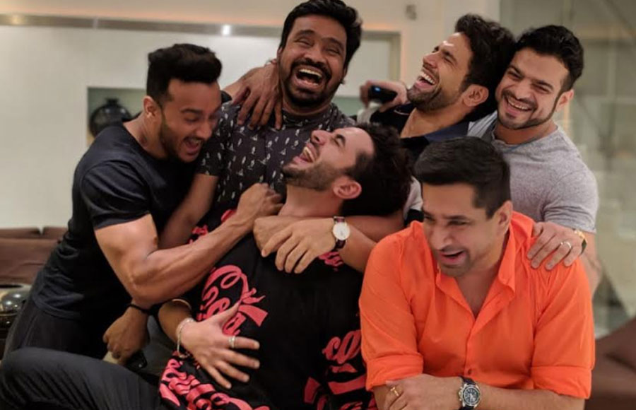 Rithvik Dhanjani, Rohit Reddy, Karan Patel, Aly Gone, Sakett Saawhney, Mushtaq Shiekh