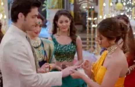 Is Anurag's decision to marry Komolika justified in Kasautii..?