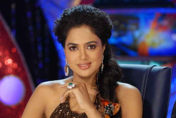 Sameera reddy