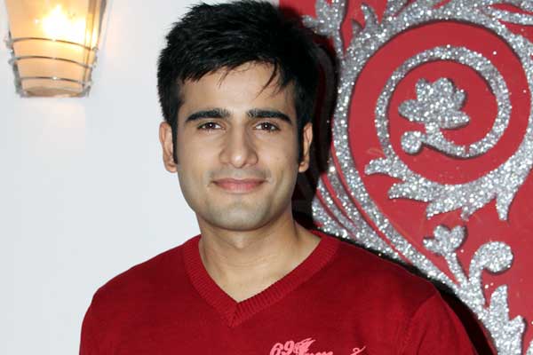 Karan Tacker