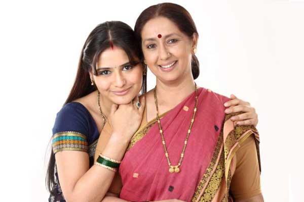 Aarti Singh and Neena Kulkarni