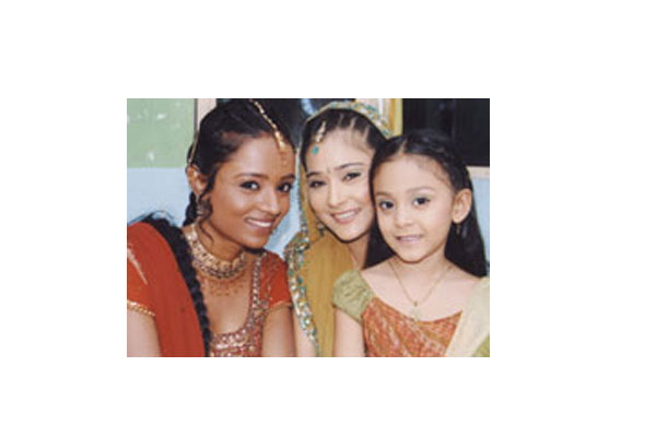 Parul Chauhan,Sara Khan and Ishika