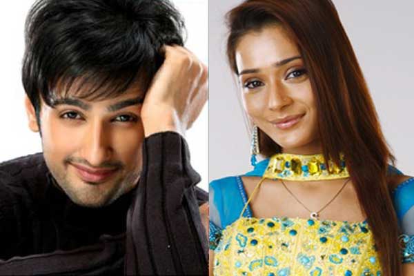 Nishant Malkani and Sara Khan