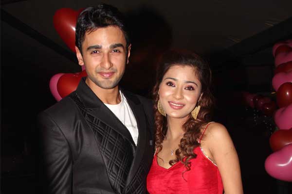 Nishant Malkani and Sara Khan