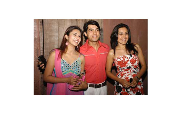 Divyanka Tripathi,Sharad and Kamya