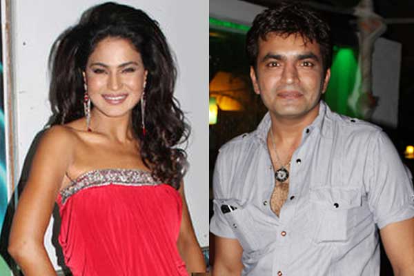 Veena Malik and Raja Chaudhary