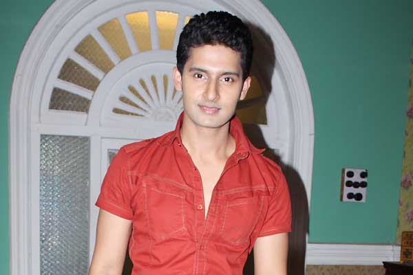 Ravi Dubey (Tej)