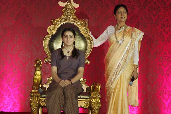 Priyal Gor and Aruna Irani