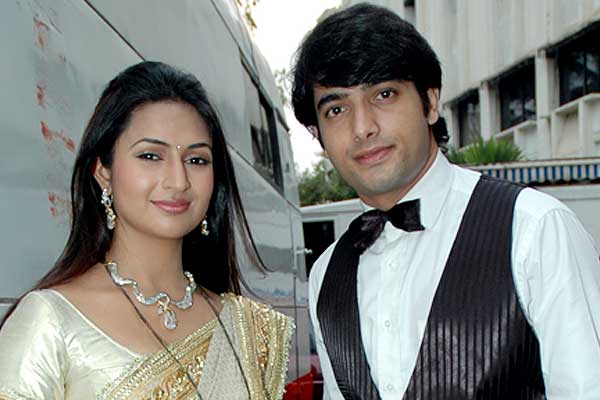 Divyanka Tripathi and Sharad Malhotra